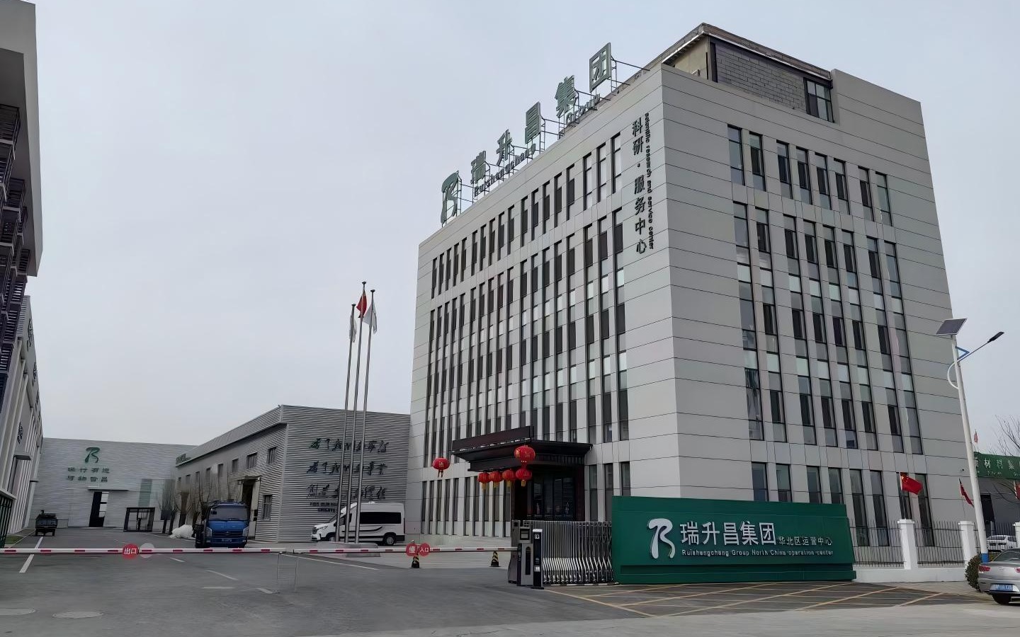 天津铝板生产厂家仓储中心实拍